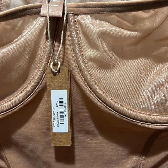 Skims Sexy Launge - Picture 7 of 12